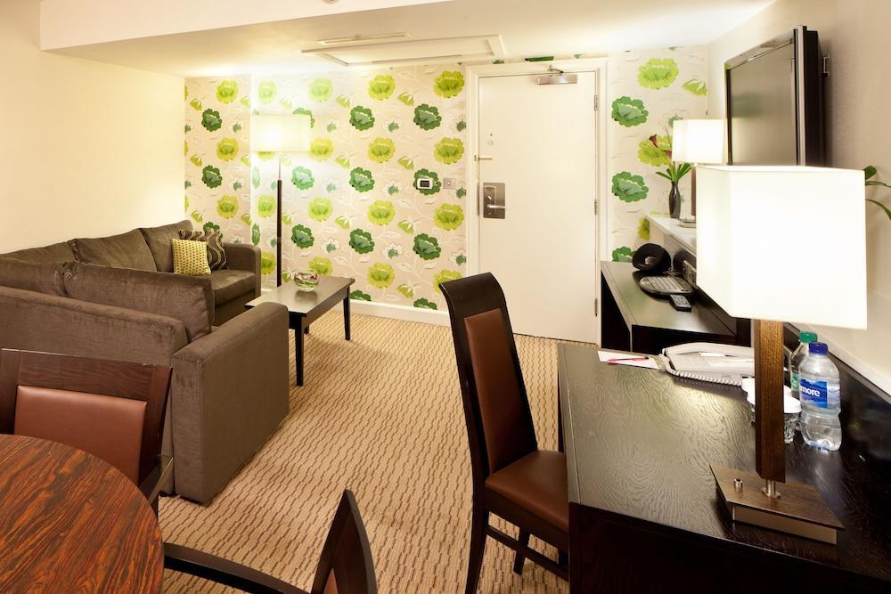 Mercure Manchester Piccadilly Hotel Exterior photo